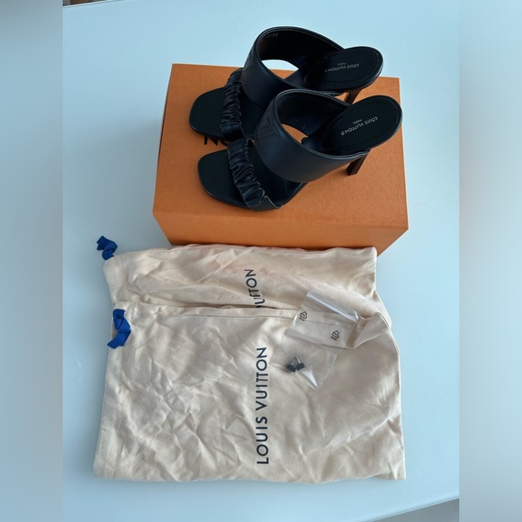 Louis Vuitton Drapy Mule size 38.5 - Picture 6 of 9